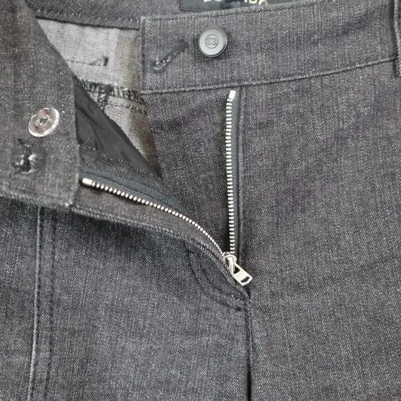 Escada Size US 8 | DE 38 Straight Leg Jeans Heart Zipper Pocket Black - Picture 5 of 11
